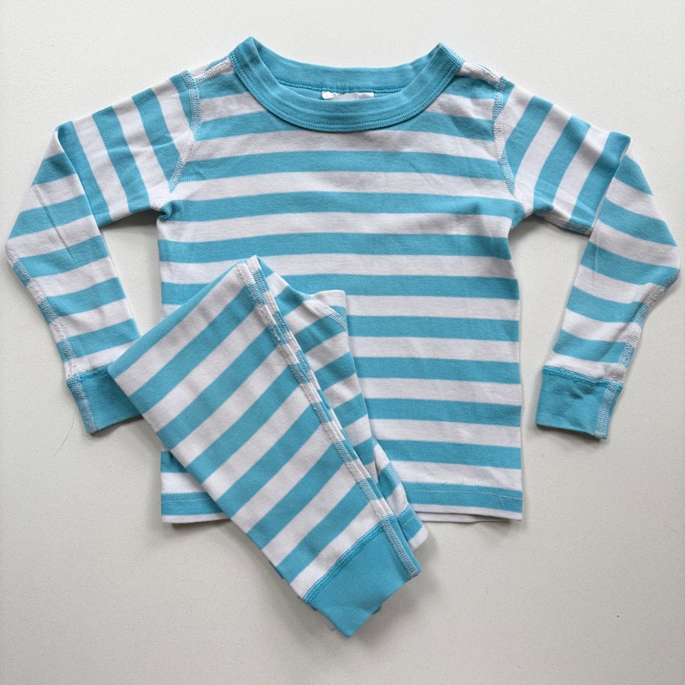 Hanna Andersson Blue and White Pajama Set with Stripes